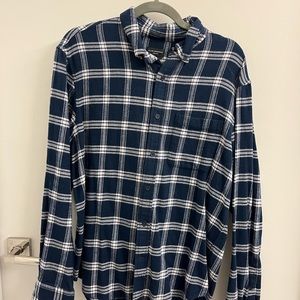 Club Monaco flannel size Large